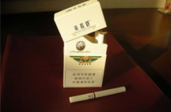黄鹤楼香烟图片,品味千年古楼，尽享醇香时光